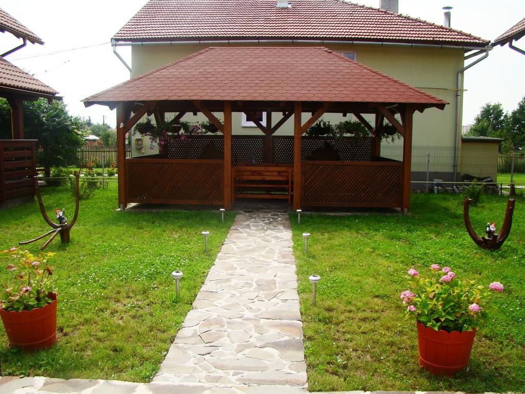 Hotel Colt De Rai Covasna Zewnętrze zdjęcie