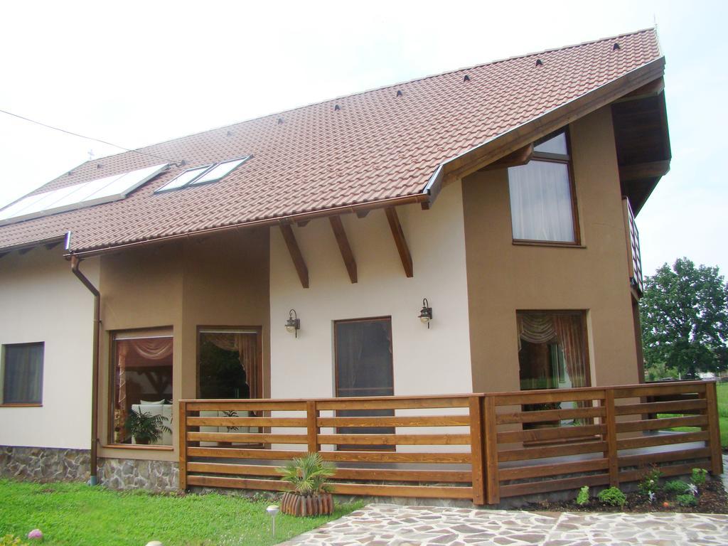 Hotel Colt De Rai Covasna Zewnętrze zdjęcie